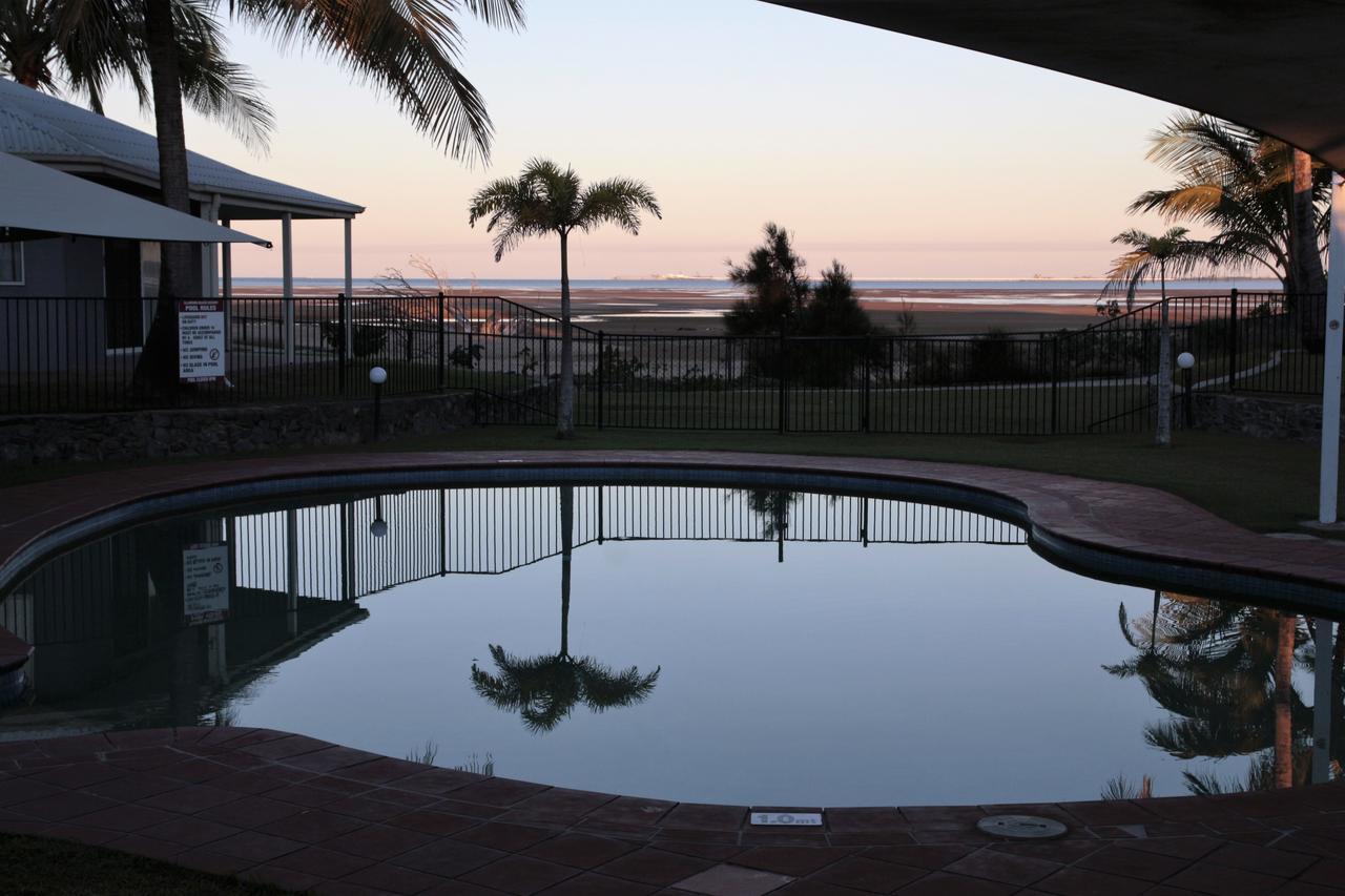 Illawong Beach Resort Mackay Extérieur photo